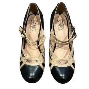Miz Mooz Jada Women's Size 7 Black/Beige Leather Strappy Heels/Shoes